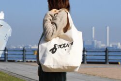 たためるマルシェ