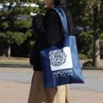 不織布ショルダートート