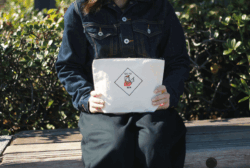 コットンレターポーチ