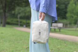 フェアトレードコットンボックスポーチ（L）