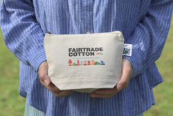 フェアトレードコットンレターポーチ(S)