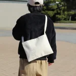 サコッシュライト