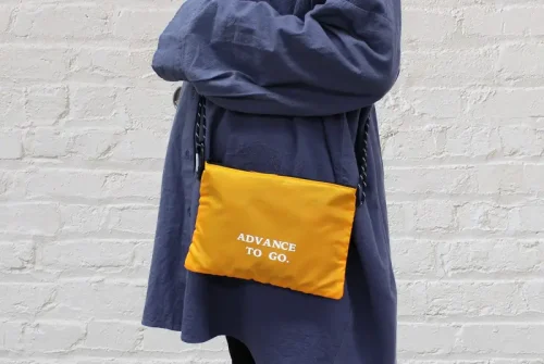 リップミニサコッシュ